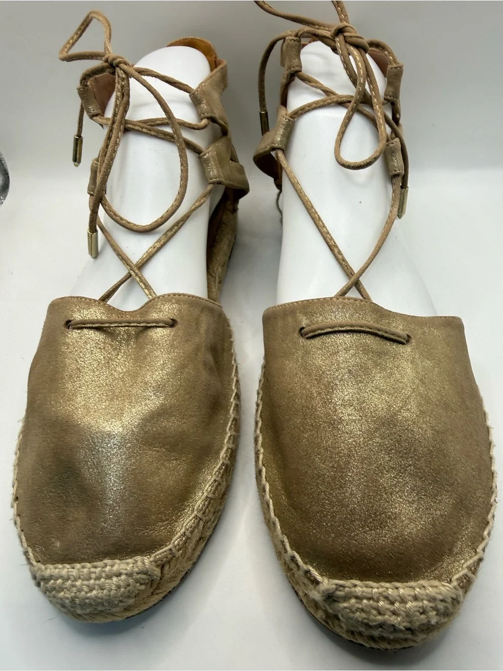 Aquazzura Belgravia Lace-Up Espadrille Flats Gold Metallic Suede US 8 *Flawed